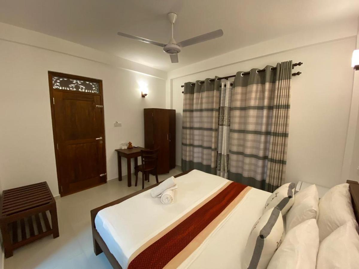 Mihira Gedara Apartments Unawatuna Exterior foto